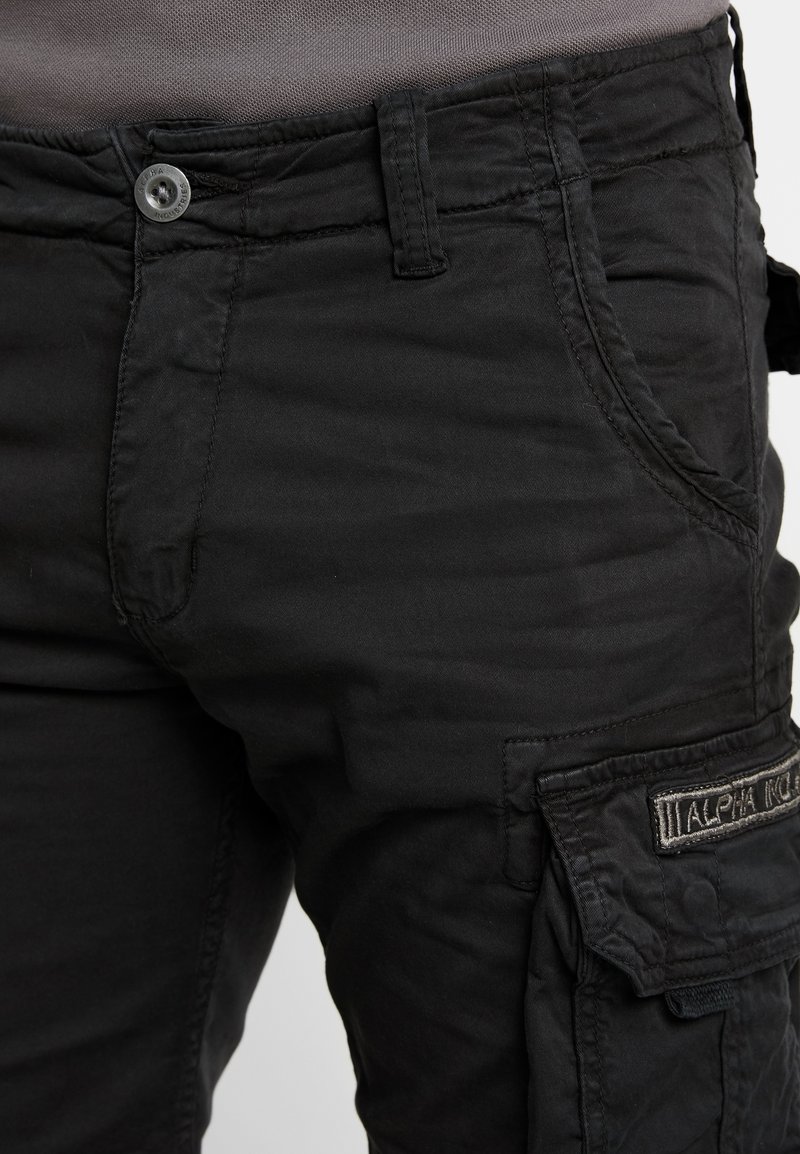 Herren Chino Shorts | Alpha Industries CREW Shorts black/schwarz - UX45296 Herren Chino Shorts | Alpha Industries CREW Shorts black/schwarz - UX45296