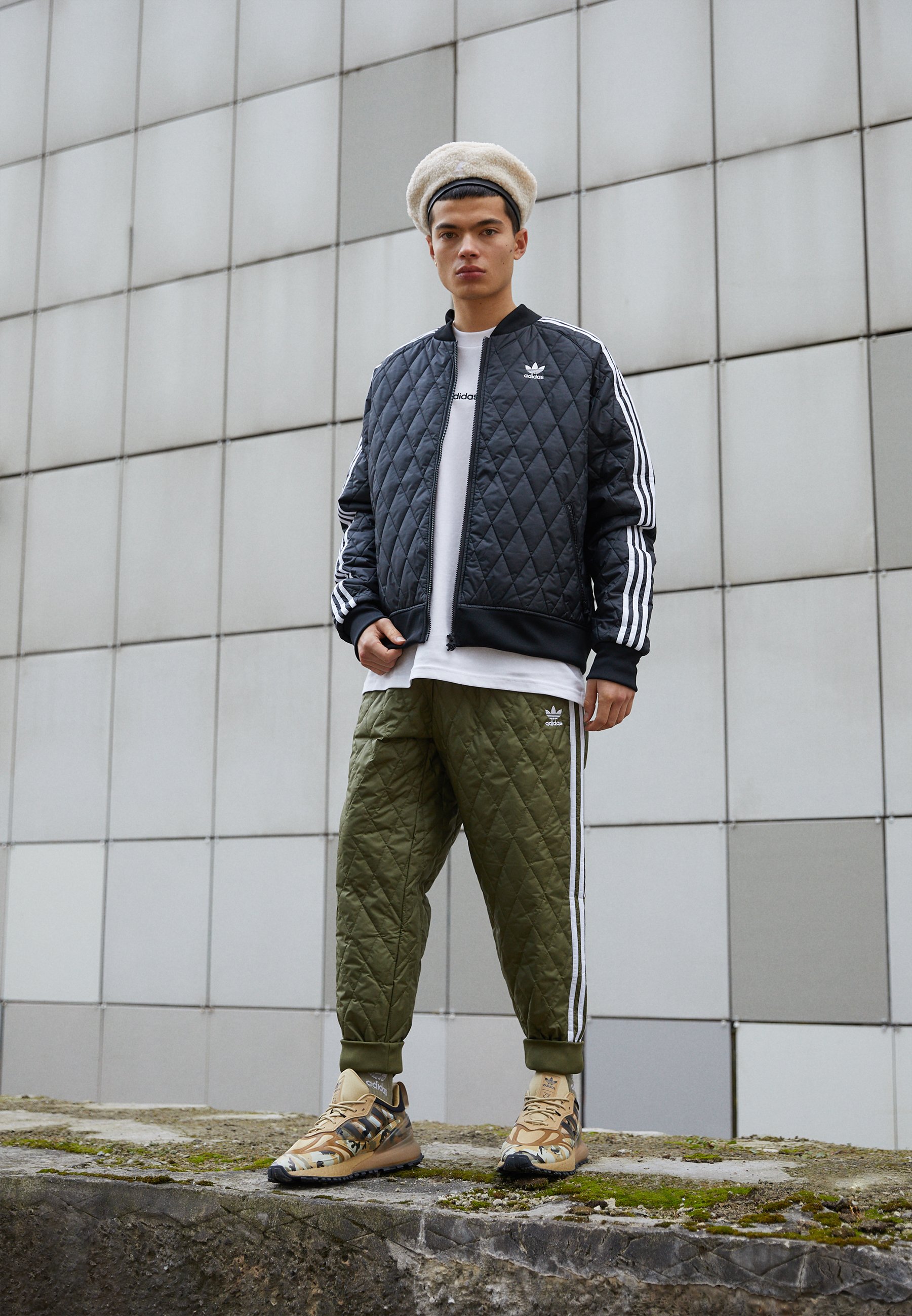 adidas Tracksuit bottoms focus olive/olive -