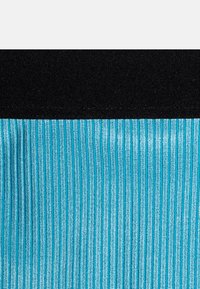 Calvin Klein Swimwear CROSSOVER TRIANGLE - Bikini - blue tide/hellblau ...