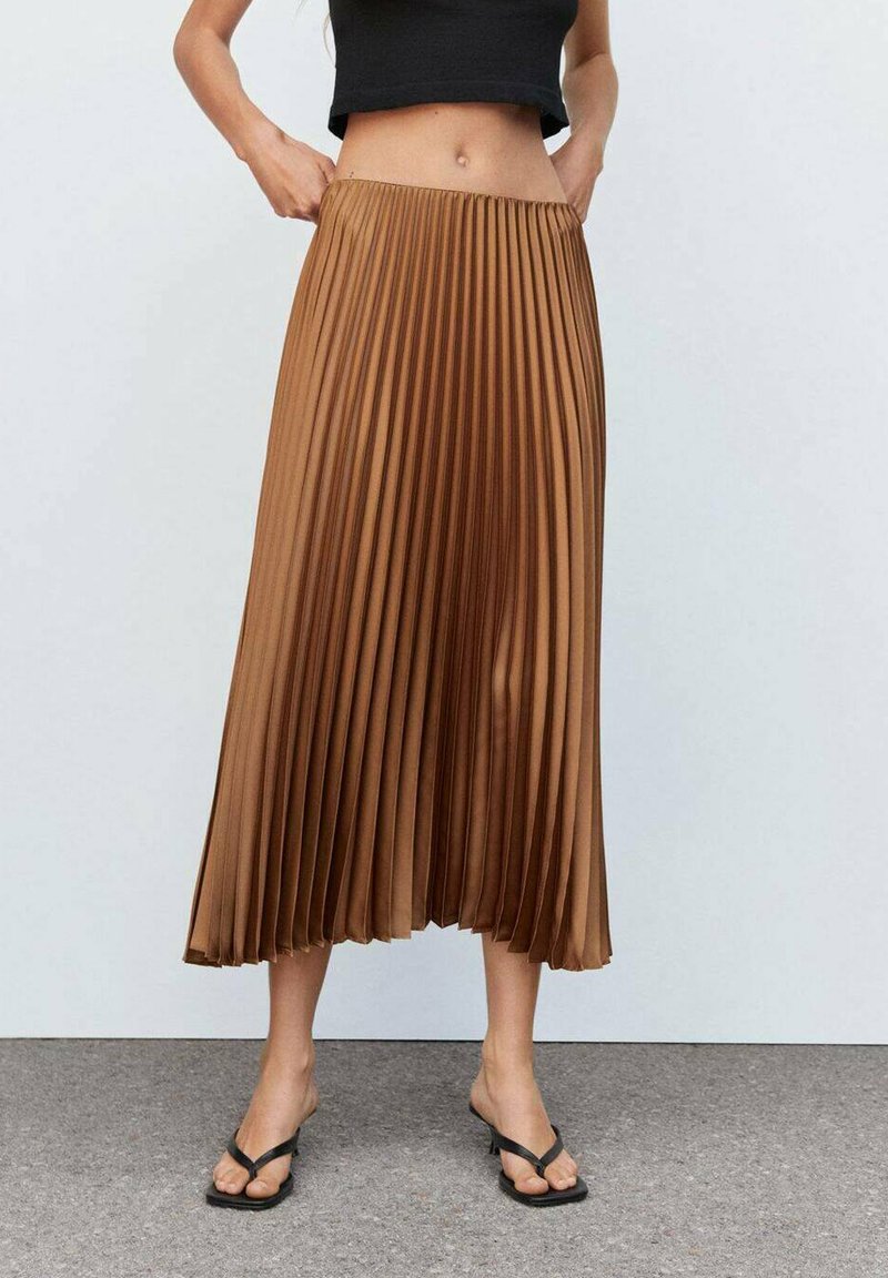 Falda Plisada Esprit Con Cinturón Para Mujer - Color Caqui - Estilo Midí
