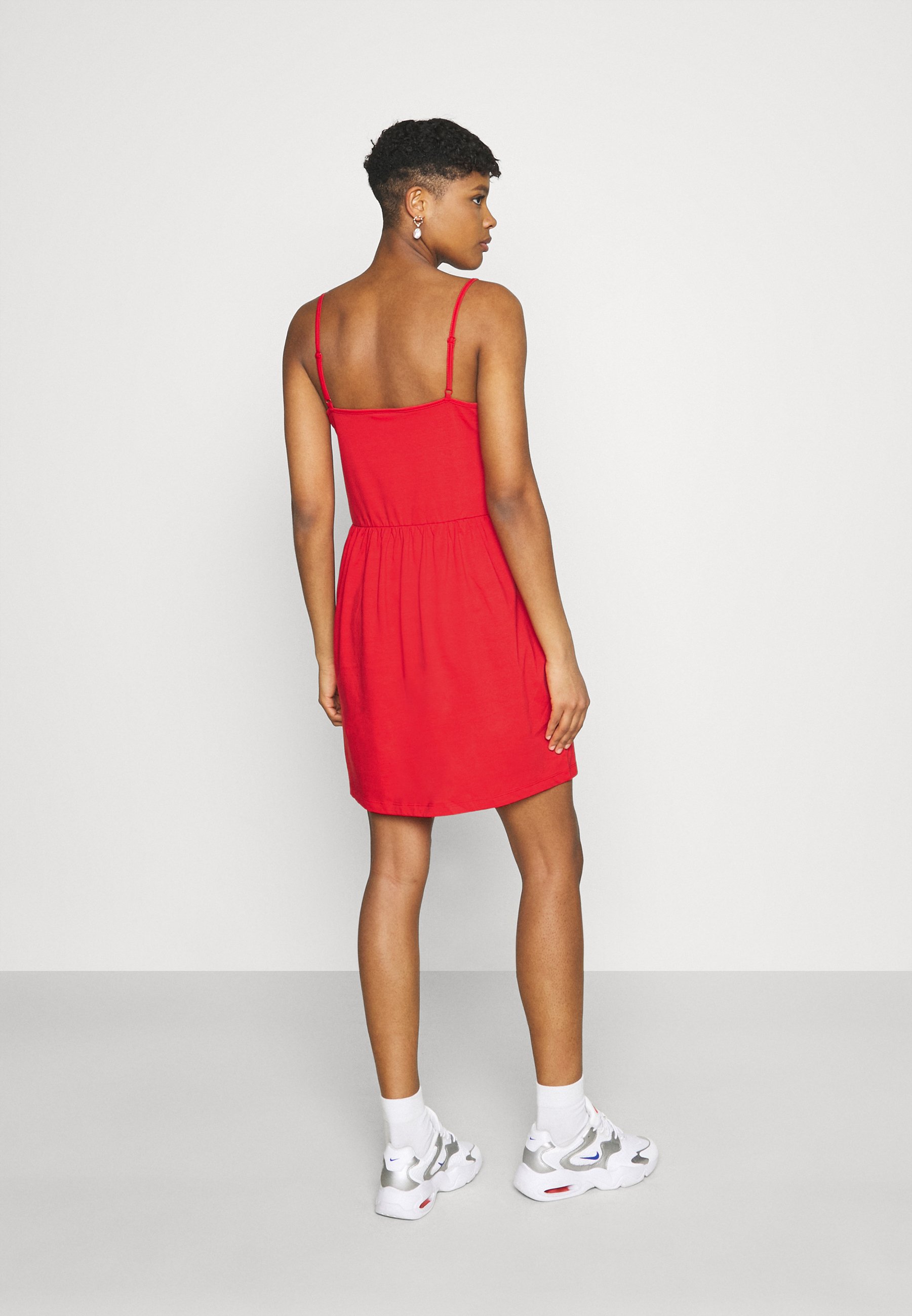 Damen VIDREAMERS SINGLET SHORT DRESS - Jerseykleid Damen VIDREAMERS SINGLET SHORT DRESS - Jerseykleid