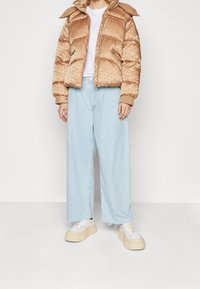 BOSS Vinterjakker - beige