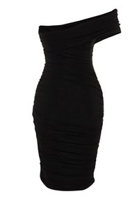 Robe moulante noire à une épaule avec fronces, encolure asymétrique et silhouette cintrée.