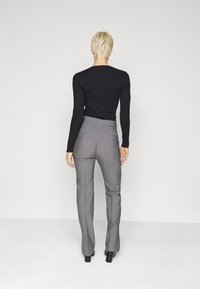 BOSS Tygbyxor - grey