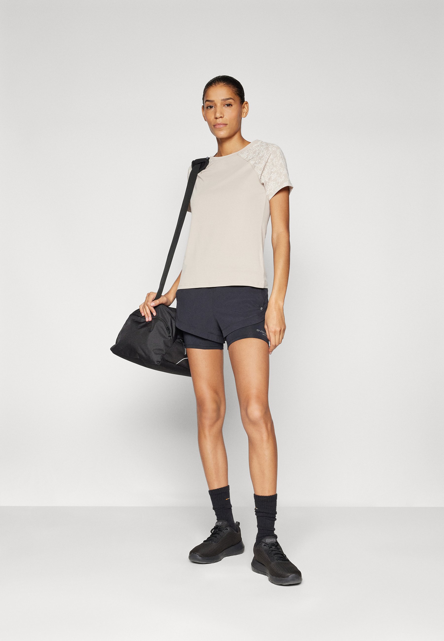 売れ筋商品|||オンリープレイ Tシャツ レディース トップス ONPALLI ON TEE - Sports T-shirt - nacreous cloud ONPALLI ON TEE Women's Sports T-shirt Nacreous Cloud Color
