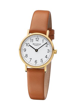 Montre ronde dorée avec un cadran blanc, des index noirs et un bracelet en cuir marron. Présente un design simple avec une petite couronne.