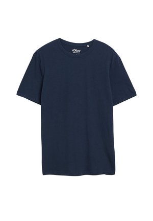 Granatowy bawełniany T-shirt z krótkim rękawem, okrągłym dekoltem i metką s.Oliver Clothing Company wewnątrz kołnierza.