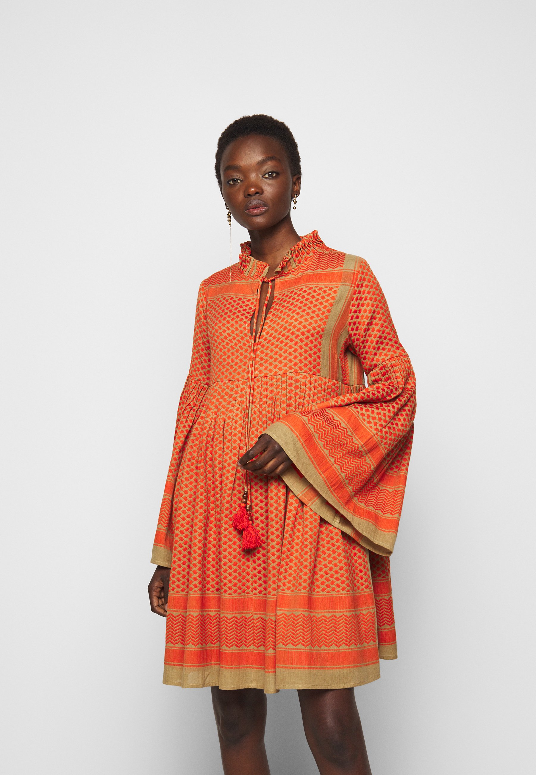 CECILIE copenhagen SOUZARICA Kjole orangeoransje CECILIE copenhagen SOUZARICA - Kjole - moss