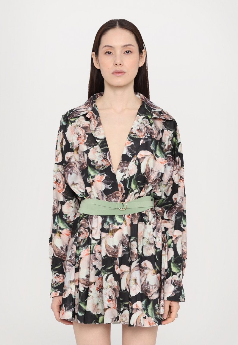 Norma Kamali - SUPER OVERSIZED SHIRT DRESS - Robe chemise - peony, Agrandir