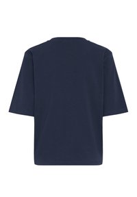 Temno modra majica s kratkimi rokavi in sproščenim krojem. Izdelana iz mehkega bombažnega mešanice, z okroglim izrezom in minimalnimi šivi.