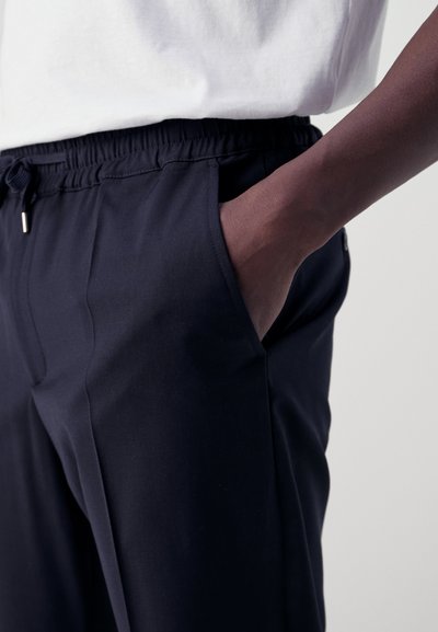 sandro ALPHA - Pantalones chinos - marine