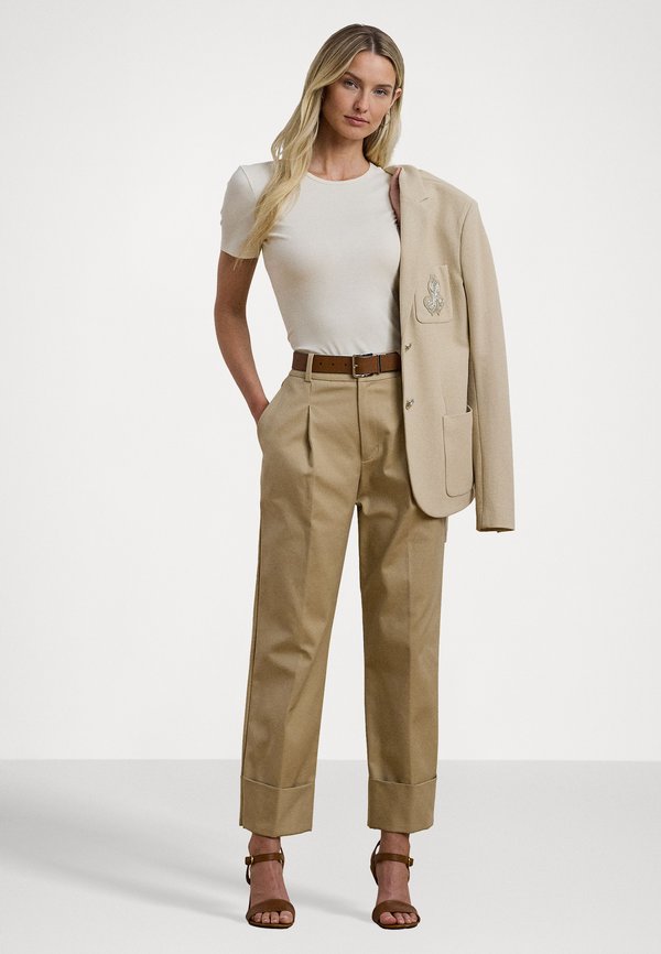 STRETCH COTTON T-SHIRT - Basic T-shirt - mascarpone cream2