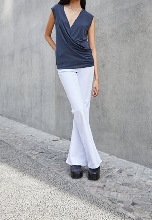 T-Shirt print - blue denim