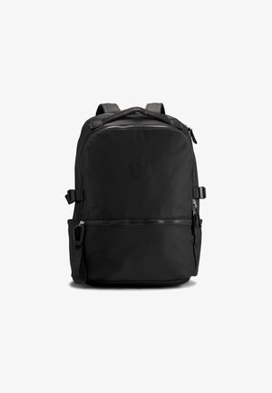 NEW CREW - Dnevni ruksak - black