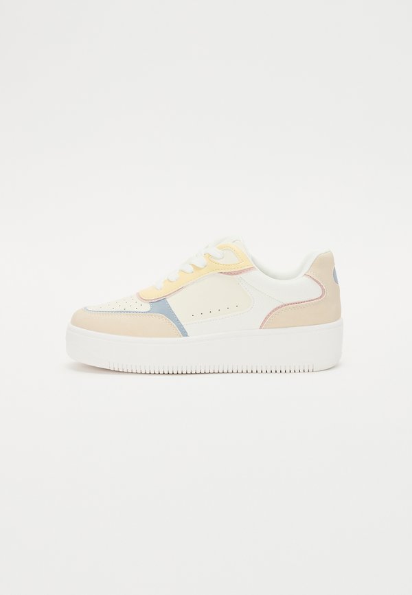 FRESHY - Sneaker low