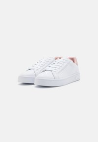 Armani Exchange Tenisky - optic white/rose