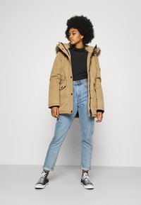 Superdry & Co EVEREST - Parka - sand