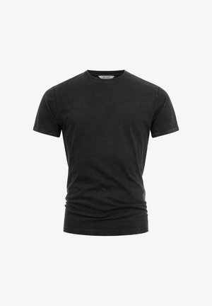 Sort T-shirt med korte ærmer og rund hals, let krøllet, vist på en ensartet hvid baggrund.