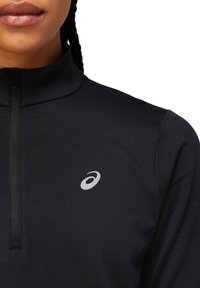 ASICS CORE LS 1/2 ZIP WINTER TOP - Camisola de manga comprida - performance black