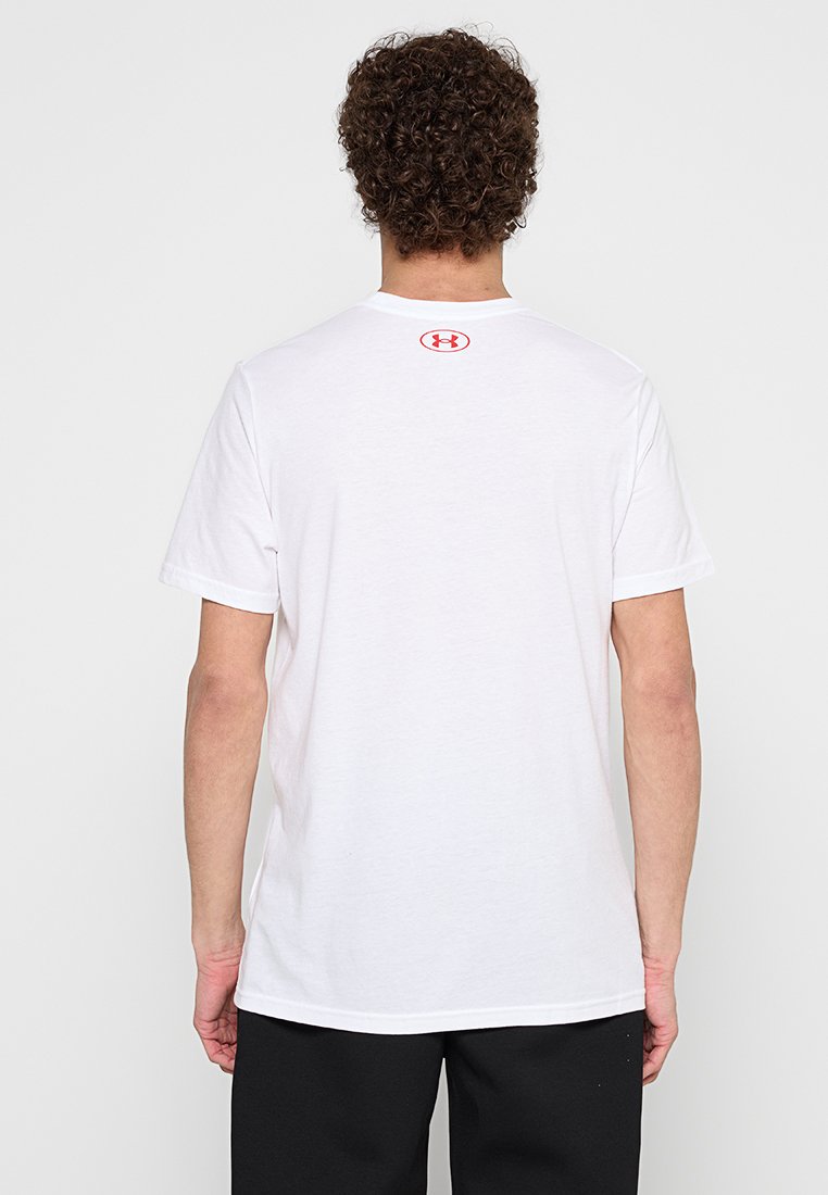 LOOSE FIT