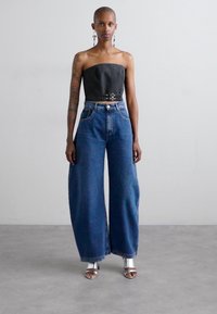 A.W.A.K.E. MODE RECYCLED ROUNDED - Jeans Relaxed Fit - blue