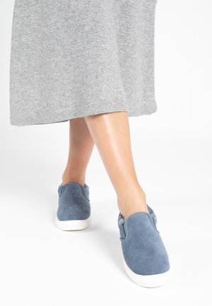 Trainers - horizon blue