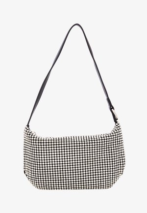 Schwarze und silberne Handtasche mit runder Form, bedeckt mit einem Gitter aus glänzenden Strasssteinen, ausgestattet mit einem eleganten schwarzen Schultergurt.