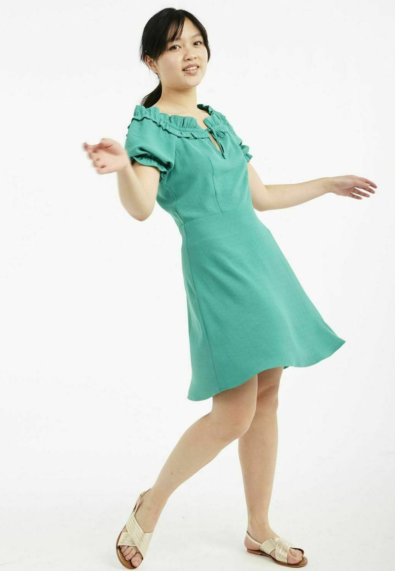 Naf Naf Jurk groen Naf Naf Jurk groen