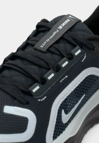 Nike Performance AIR ZM PEGASUS 41 GTX - Pantofi de alergare pe asfalt - dark obsidian/pure platinum-coloured/black/anthracite/light armory blue