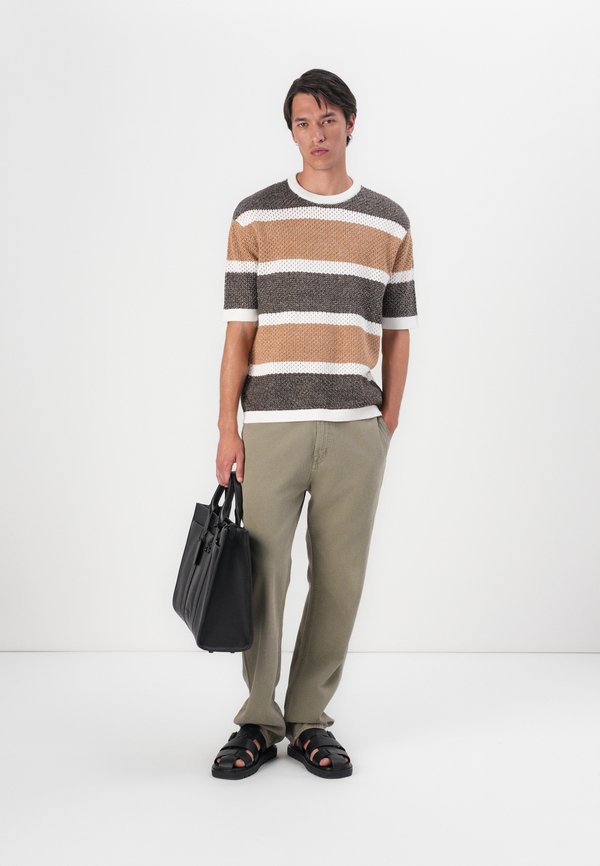 GINGER KNIT RELAXED STRIPE TEE - Jumper3