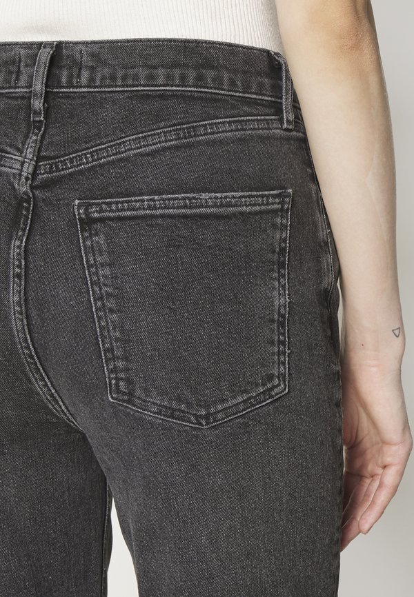 HIGH RISE STOVEPIPE - Straight leg jeans3