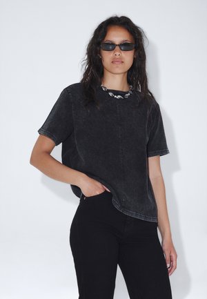 Dr.Denim Camiseta básica - black fog