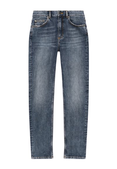 Pantalones vaqueros de mezclilla azul oscuro con diseño de pierna recta, que cuentan con cinco bolsillos, cierre de botón y acentos de costura visibles.
