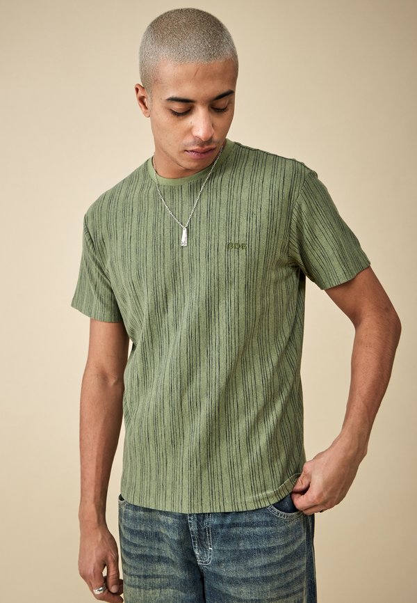 TEE - Print T-shirt - sage