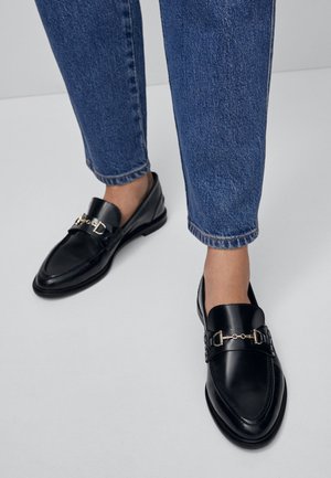 Slip-ons - black