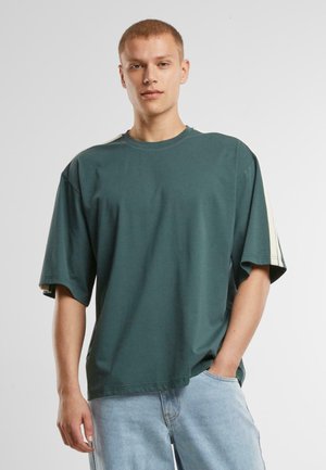 Urban Classics T-shirt imprimé - bottlegreen