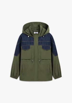 Hooded jacket featuring an olive green body, dark blue denim shoulders, and chest pockets, with elastic cuffs and adjustable drawstrings.