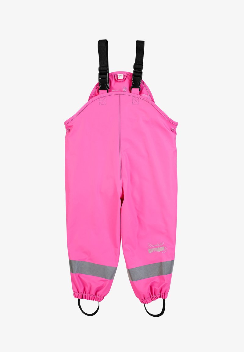 Combinaison imperméable rose vif pour enfants avec bretelles noires réglables et bandes réfléchissantes au-dessus des poignets élastiques.