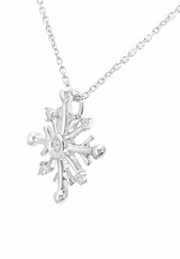 Silberner Schneeflockenanhänger an einer Kette, mit geometrischen Armen und runden Akzenten sowie kleinen klaren Steinen, die in das Design eingearbeitet sind.