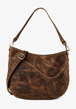 Sac d'épaule en cuir marron avec bandoulière réglable, poche avant courbée et fermoirs métalliques sur fond blanc.