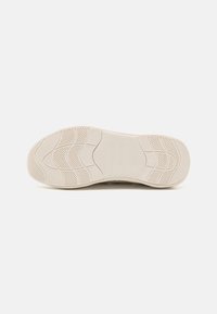 ALDO MOTIONX - Tossud - white/bone