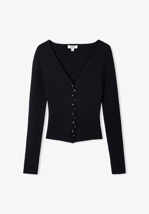 Pull en tricot côtelé noir avec un décolleté en V profond, manches longues et un ourlet cropped. Présente une rangée de boutons en métal doré à l'avant.