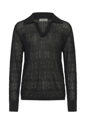 Črn pleten pulover z V-izrezom in ovratnikom, ki vsebuje teksturiran geometrični vzorec ter rebrastimi manšetami in robom. Odprt dizajn pletenja.