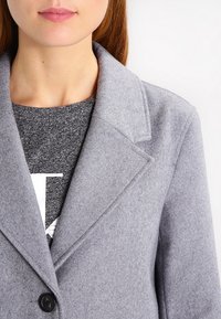 Hilfiger Denim Abrigo corto - light grey