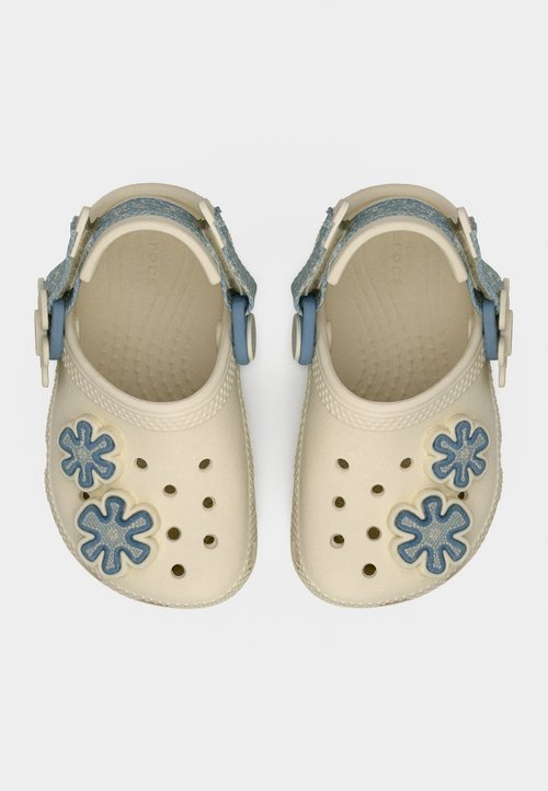 Crocs Zuecos de bebés Classic Dnm Flwr Adj Backstrap Clog T Blanco — foto 5