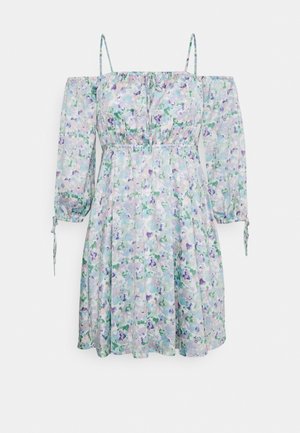 NA-KD Vapaa-ajan mekko - light blue