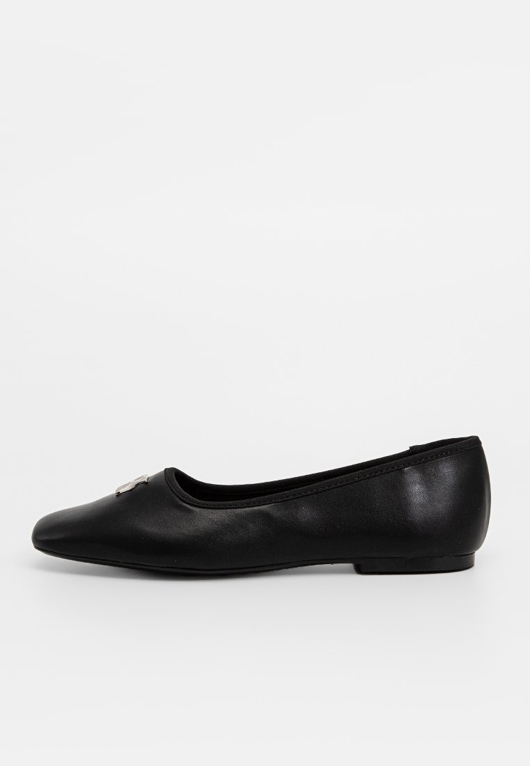 DKNY Ballerina’s zwart