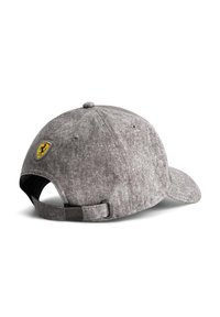 Szara bawełniana czapka baseballowa o textured wykończeniu, z zaokrąglonym daszkiem, regulowanym paskiem i czarno-żółtym haftowanym logo z tyłu.
