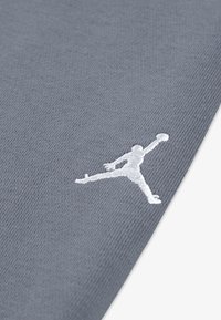 Jordan SET - Trainingsbroek - cool grey