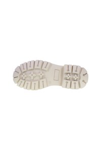 Soletta di scarpa in gomma bianca con un battistrada decorato, caratterizzata da multiple scanalature e motivi a forma di fiore per garantire aderenza. Struttura solida e piatta.